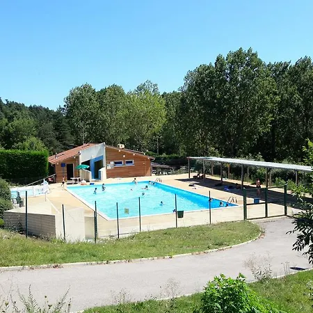 Campsite Camping Pierrageai 2*